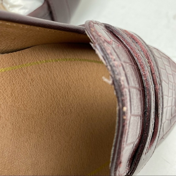 Vionic Gem Savannah point toe leather flats wine - Picture 9 of 12